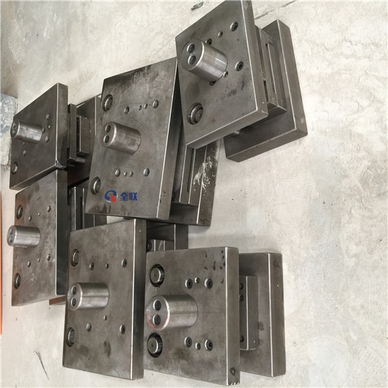 壓力機模具 壓力機模(mo)具