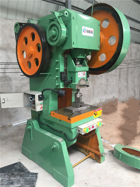 可傾(qīng)式壓力(lì)機 可傾(qīng)式壓力(li)機