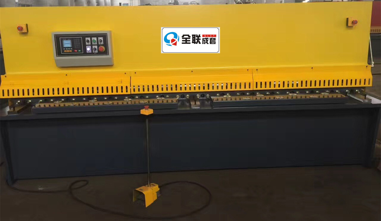 剪(jian)闆機 剪闆機