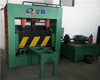 液壓龍門剪(jian)切機