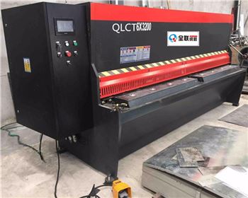 剪闆(pǎn)機 剪闆機