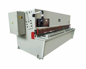 剪闆(pǎn)機生産(chǎn)廠家教(jiāo)你處理(li)排除常(chang)見故障(zhàng)