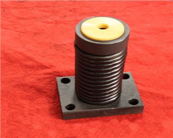 剪(jian)闆機壓料缸