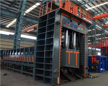 重型廢(fei)鋼剪切(qiē)機